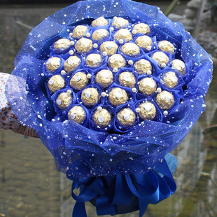 费列罗巧克力创意情人节礼物花束全国同城速递成都攀枝花花店送花