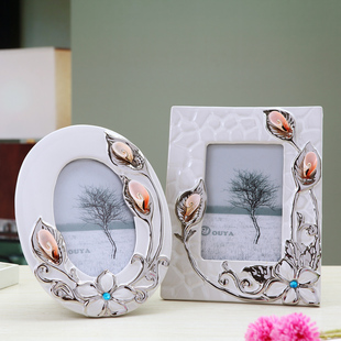 【天天特价】欧式创意家居饰品装饰陶瓷相框相架摆件结婚生日礼品