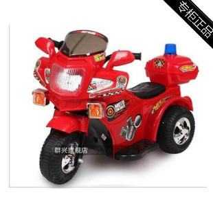 儿童电动 摩托车 小型电动卡丁三轮车 特好玩 免踩电动童车