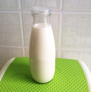 特价玻璃牛奶瓶带盖 密封牛奶杯 酸奶保鲜瓶 储存豆浆瓶500ml