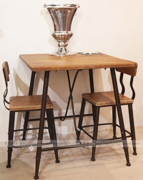 北欧实木铁艺防锈复古做旧桌椅休闲桌椅咖啡厅桌椅餐桌餐椅套件