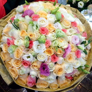 99朵红白粉蓝玫瑰花束情人节妇女节求婚鲜花速递全国同城速递送花
