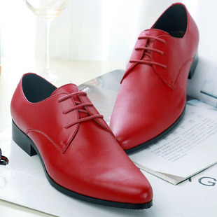 村哥迪郎 男士个性时尚白色红色真皮韩版尖头皮鞋小码男鞋结婚鞋