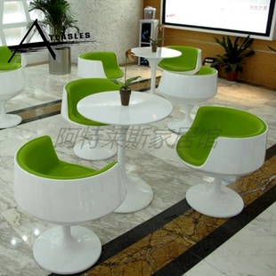 生产FRP玻璃钢茶几休闲椅搭配现代简约洽谈桌椅郁金香椅酒杯椅