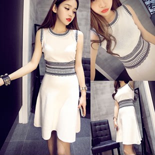 2015夏季新品女装 民族风复古几何纹无袖收腰显瘦白色针织连衣裙