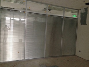 玻璃隔断墙办公室隔断墙高隔断办公墙高玻璃隔断百叶隔断