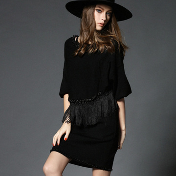 2015秋冬装欧美时尚黑色钉珠流苏蝙蝠衫针织一步裙两件套装连衣裙