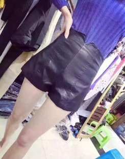 2015秋季新款 韩版百搭修身显瘦前后开叉V型高腰皮短裤女