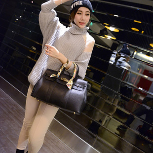 包邮2015秋冬新款韩版时尚女士包包手提单肩斜跨大包公文包邮差包
