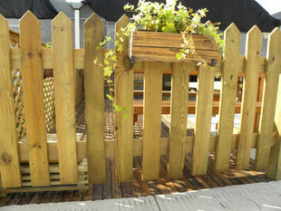 无锡防腐木栅栏、庭院围栏、碳化木栅栏 （无锡周边均可上门安装)