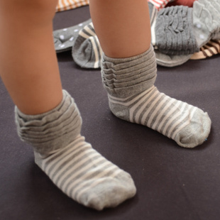 高含棉百搭中筒堆堆袜 松口百褶秋冬纯棉儿童宝宝条纹圆点袜子