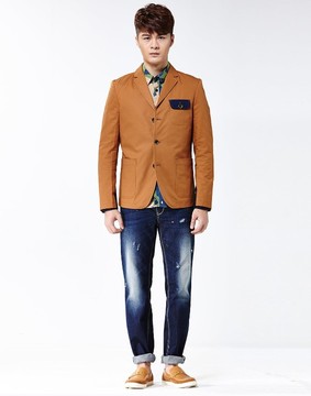 卡宾2015新款春季咖啡色拼布修身时尚休闲男西服