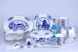 景德镇中式青花60头陶瓷器餐具整套装骨瓷碗盘子家用结婚乔迁礼品