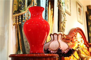 欧式简约时尚现代家居装饰品摆件玻璃陶瓷落地插花瓶大红高档加厚