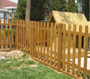 无锡防腐木户外篱笆栏杆 花园围栏 防腐木围栏