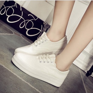 春季韩版白色帆布鞋女男学生小白鞋平底跟休闲单鞋低帮运动板鞋潮