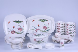 景德镇骨瓷方形荷花56头陶瓷器餐具整套装碗盘子中式家用结婚礼品