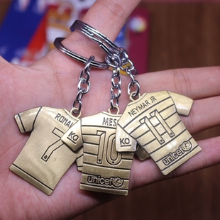 特价梅西内马尔C罗球衣 纪念钥匙扣挂件创意足球周边礼物送球迷