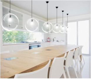 玻璃球吊灯创意现代简约单头餐厅吧台儿童房卧室休闲区圆球形吊灯