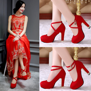 新款高跟新娘鞋红色绑带婚鞋防水台婚礼鞋子中跟结婚鞋女士婚庆鞋